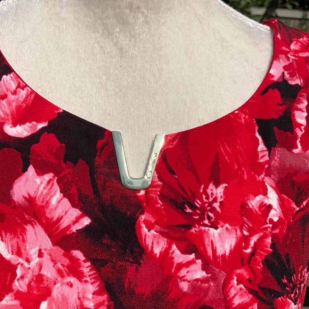 2 Fancy Calvin K Tops - Picture 11 of 16